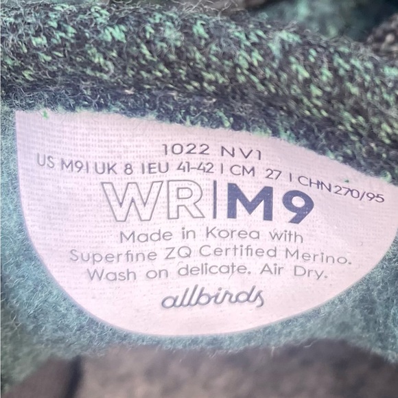 Allbirds Wool Runners Dark Kea Green/Black Soles Mens 9/Womems 10 - Picture 6 of 6